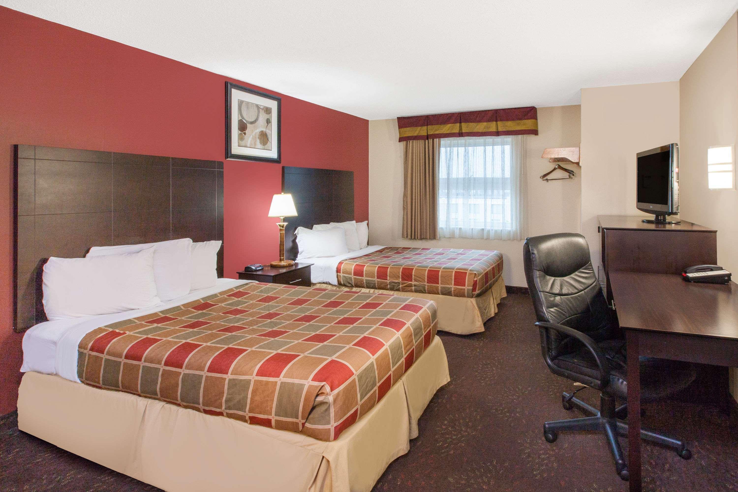 Travelodge By Wyndham Romulus Detroit Airport Eksteriør bilde